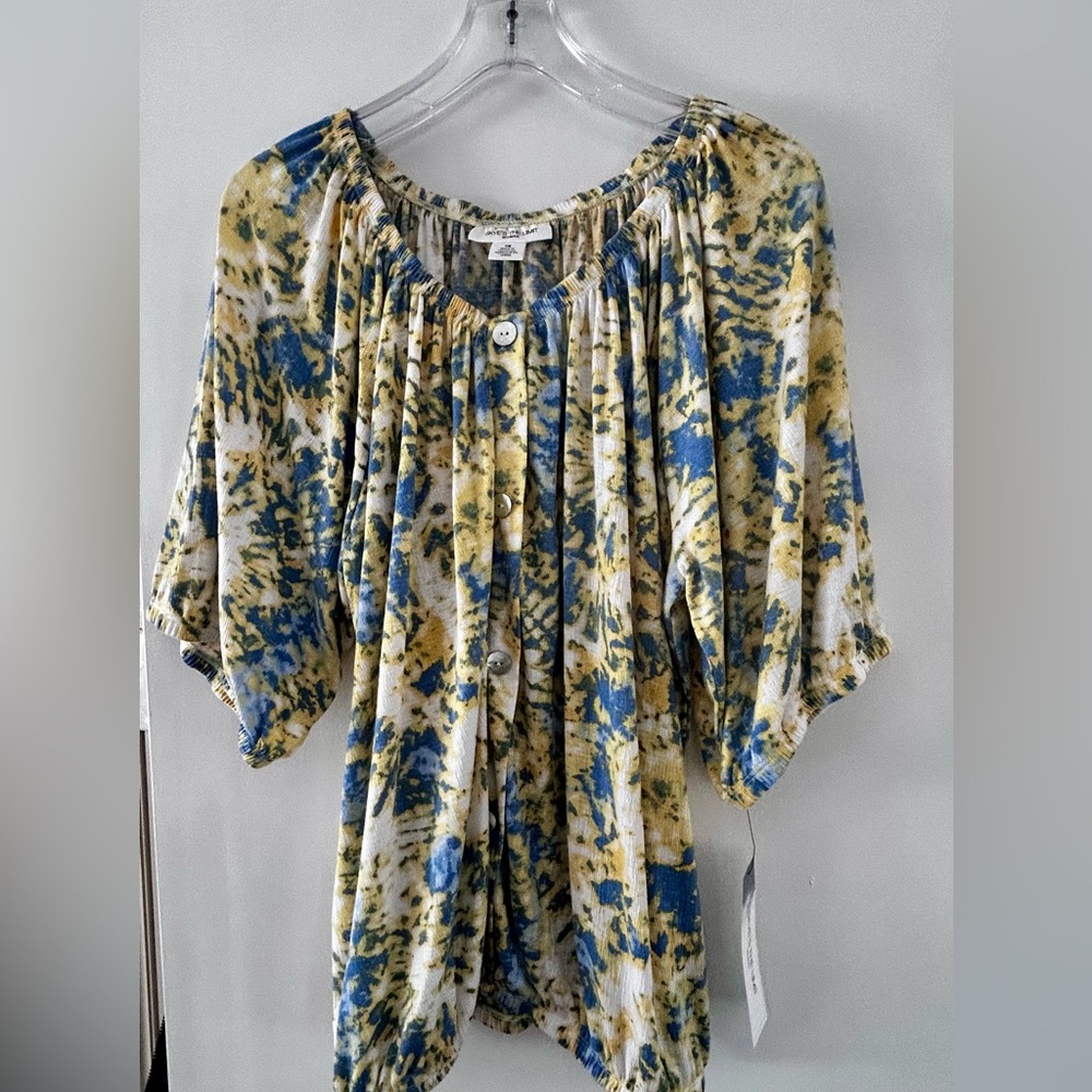 “Sky’s the Limit Brand” blue, Yellow and Olive Floral Peasant Blouse